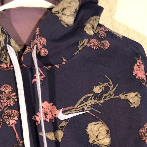 Nike Mens Purple Floral Design Pullover - Picture 3 of 5